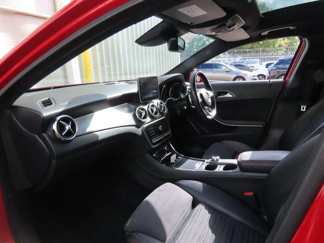 Mercedes-Benz Gla 2017 photo 3