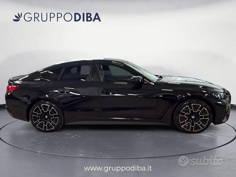 BMW Serie 4 Gran Coupé 2025 photo 4