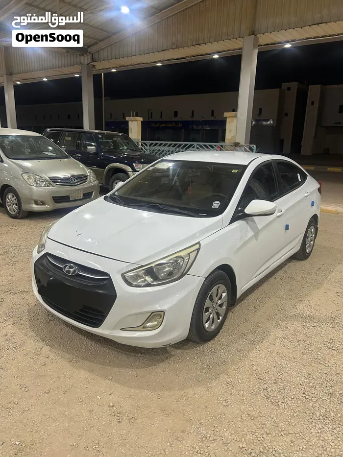 Hyundai Accent 2016 photo 2