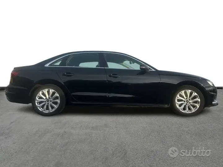 Audi A4 2021 photo 3