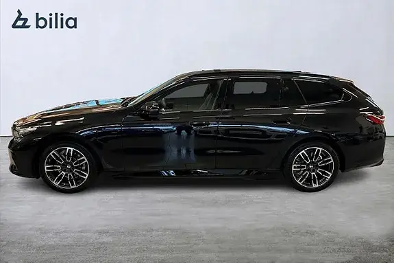 BMW 530E 2026 photo 3