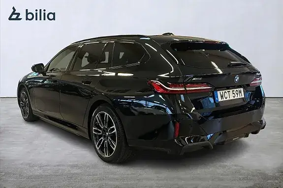 BMW 530E 2026 photo 2