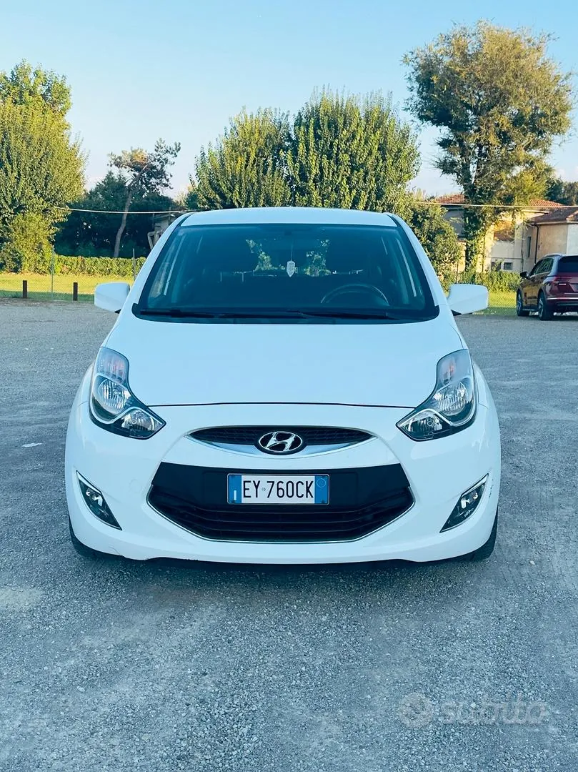 Hyundai Ix20 2015 photo 3