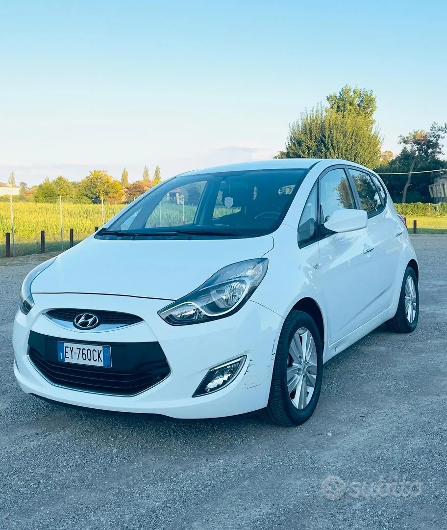 Hyundai Ix20 2015 photo 2