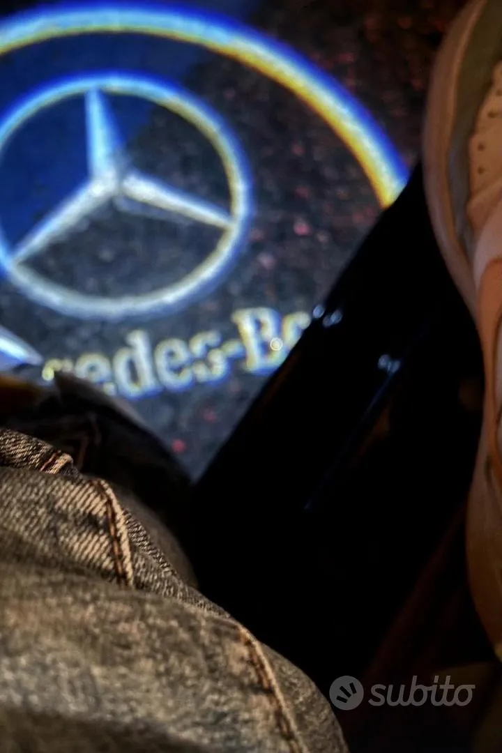 Mercedes-Benz E-Class 2005 photo 2