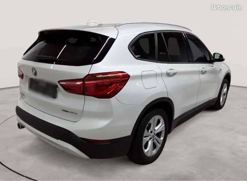 BMW X1 2022 photo 2