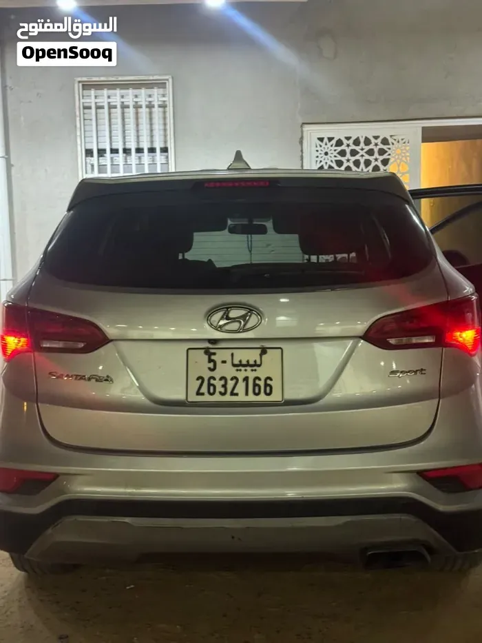 Hyundai Santa Fe 2017 photo 4