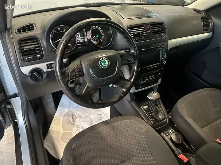 Skoda Yeti 2010 photo 5