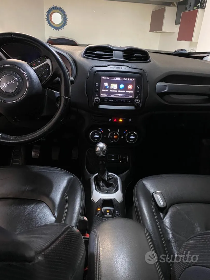 Jeep Renegade 2017 photo 3