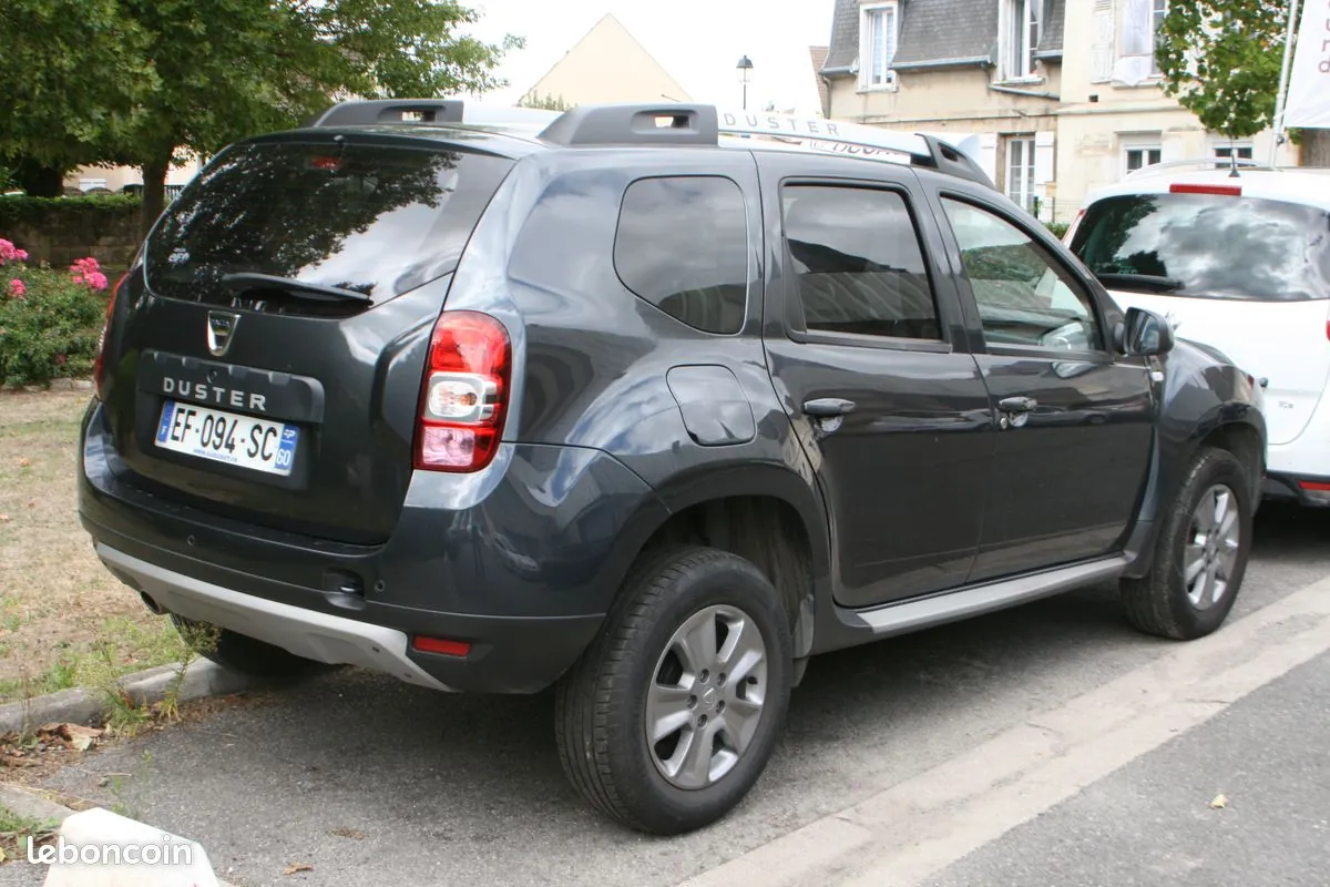 Dacia Duster 2016 photo 3
