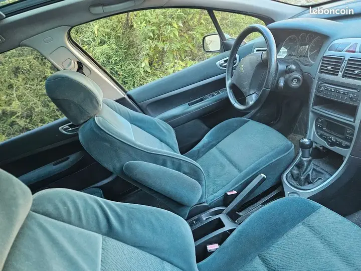 Peugeot 307 2003 photo 3