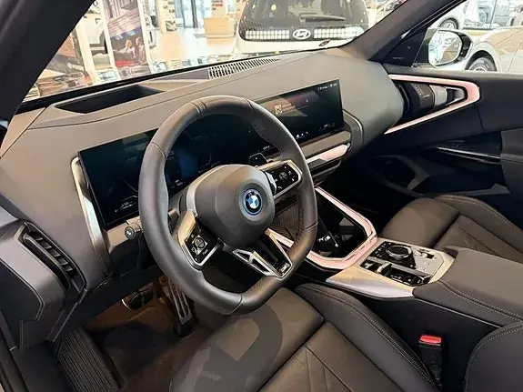BMW X3 2026 photo 2