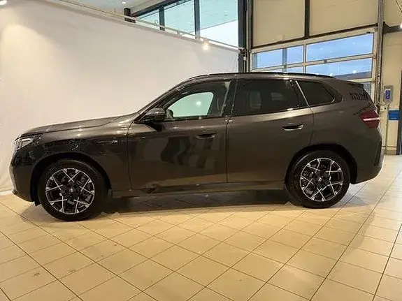 BMW X3 2026 photo 3