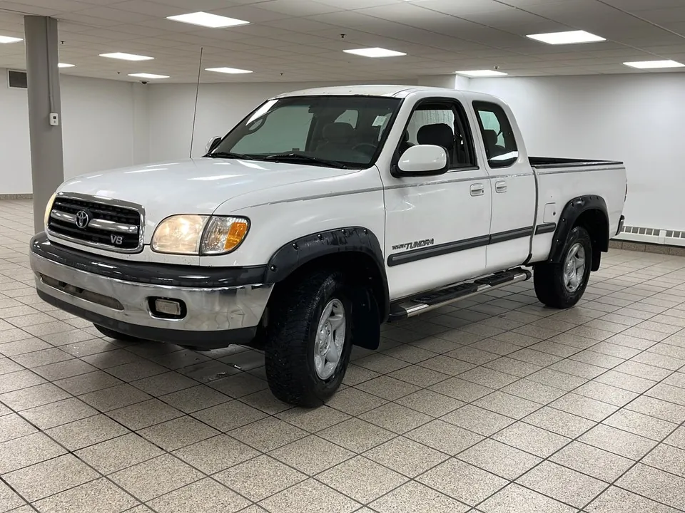 Toyota Tundra 2002 photo 2
