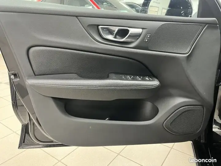 Volvo V60 2020 photo 4