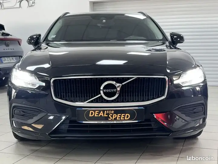 Volvo V60 2020 photo 2