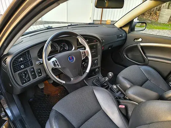 Saab 9-5 2009 photo 5