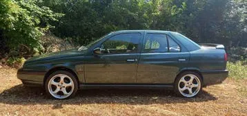 Alfa Romeo 155