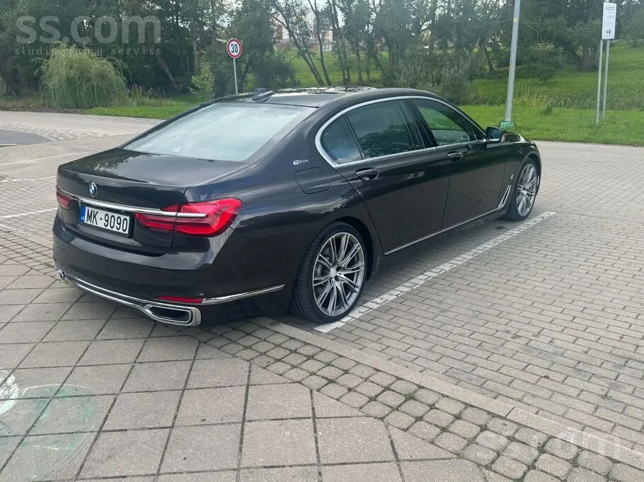 BMW 740Le 2016 photo 3