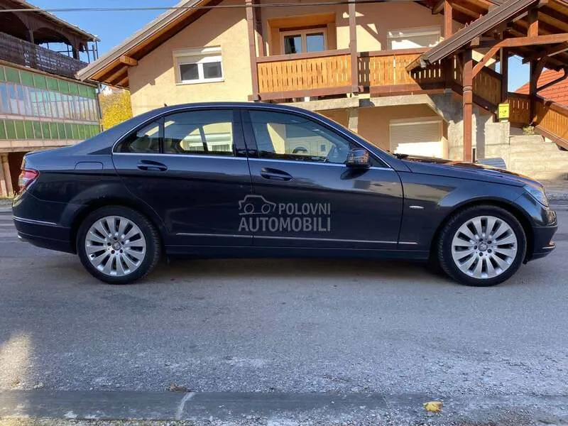Mercedes-Benz C 280 2009 photo 3