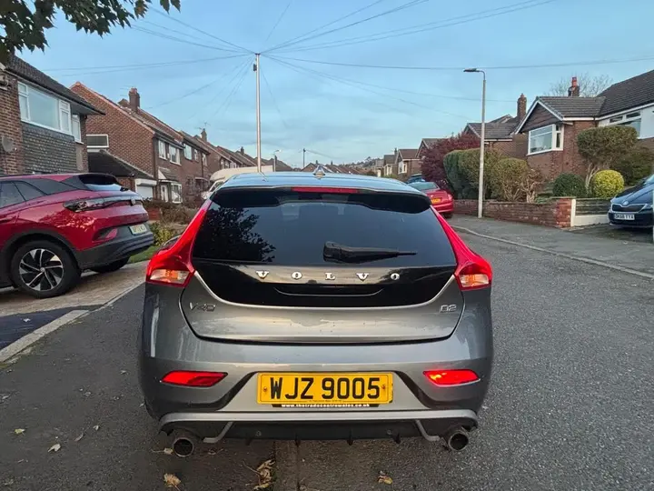 Volvo V40 2015 photo 3