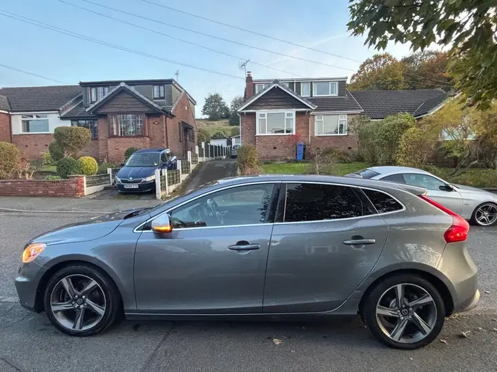 Volvo V40 2015 photo 5