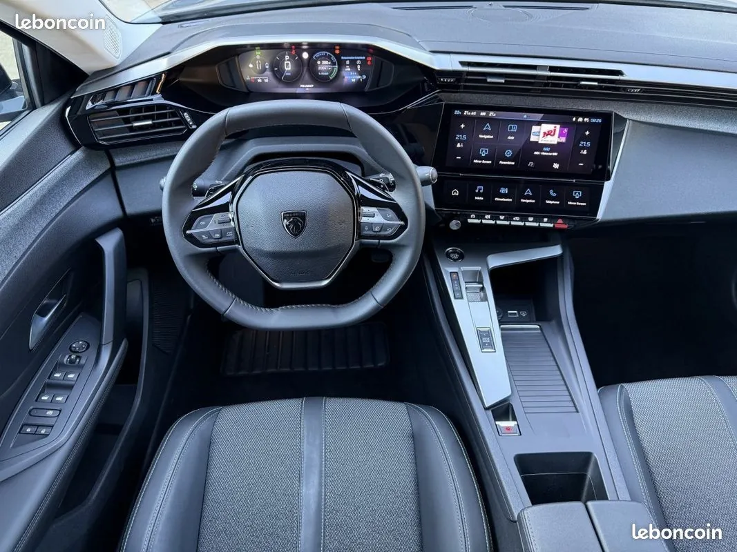 Peugeot 308 2025 photo 4
