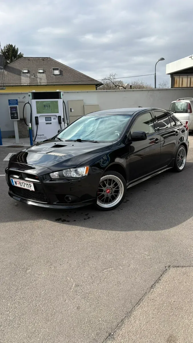 Mitsubishi Lancer