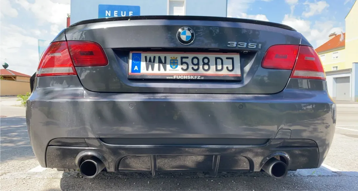 BMW 3 Series 2007 photo 2