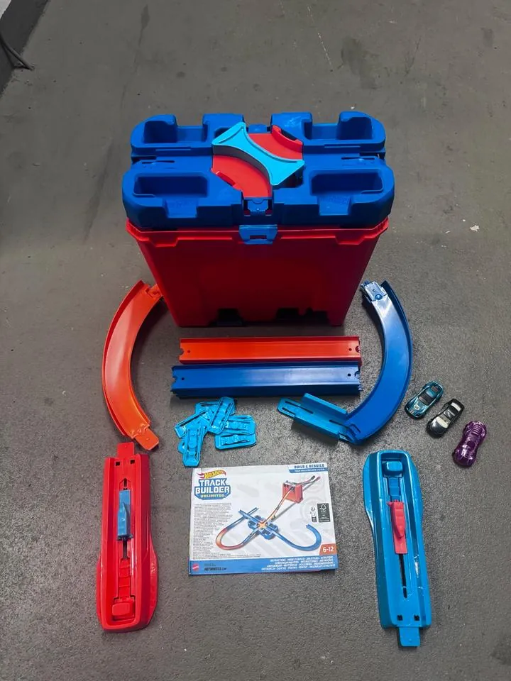 Hot Wheels Track Builder Unlimited Stunt Box