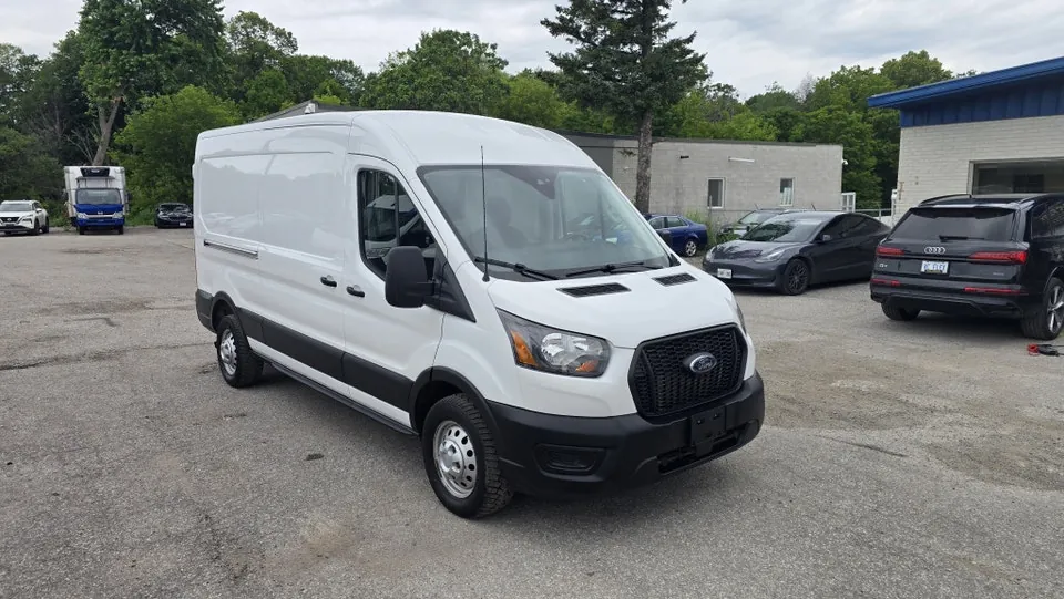 Ford Transit 2023 photo 4