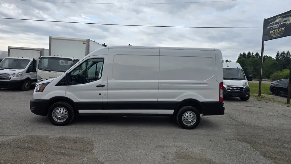 Ford Transit 2023 photo 5