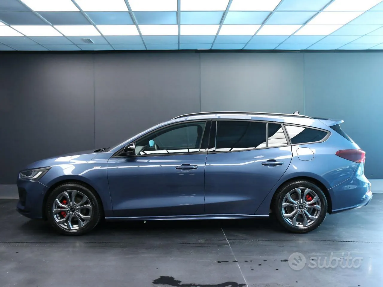 Ford Focus 2024 photo 3