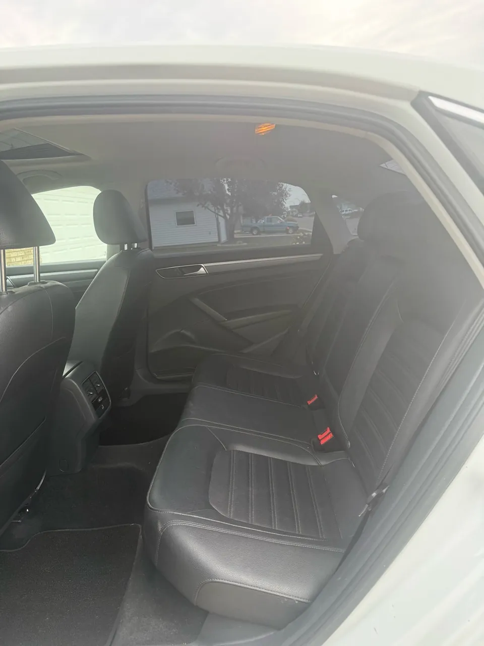 Volkswagen Passat 2016 photo 5