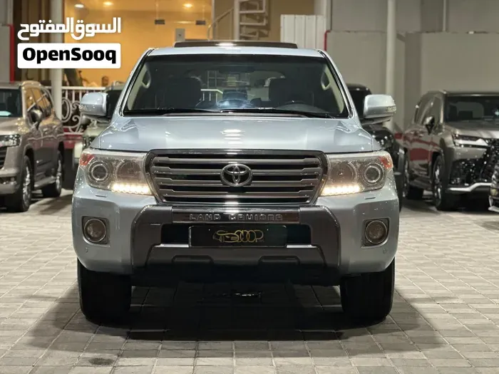 Toyota Land Cruiser 2013 photo 3