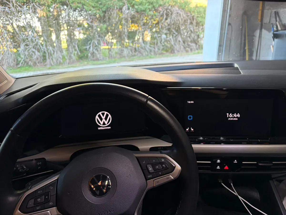 Volkswagen Golf 2021 photo 3