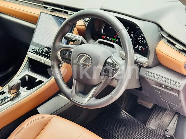 Lexus Lbx 2025 photo 5