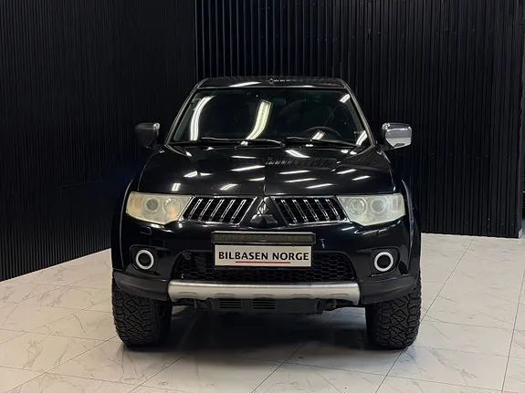 Mitsubishi L200 2010 photo 3