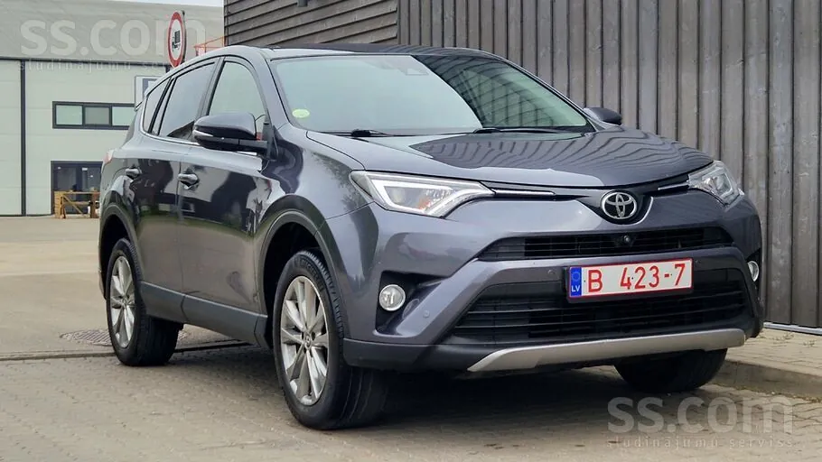 Toyota Rav 4 2018 photo 2
