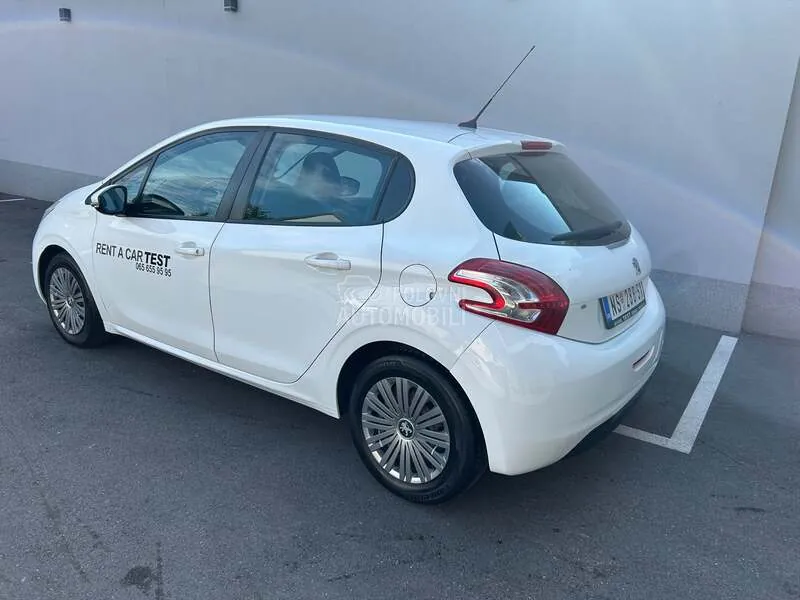 Peugeot 208 2015 photo 5