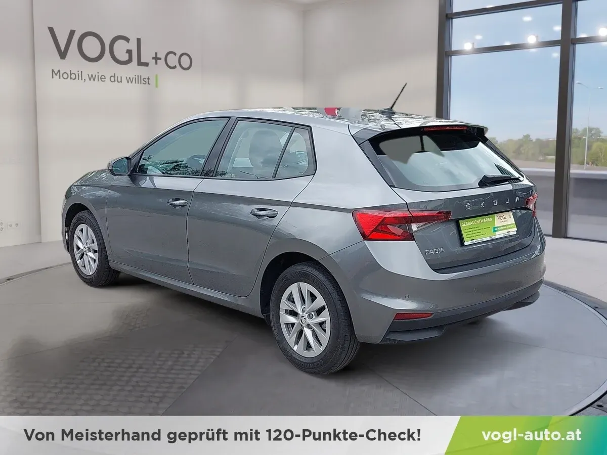 Skoda Fabia 2023 photo 3