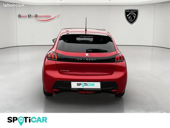 Peugeot 208 2023 photo 4