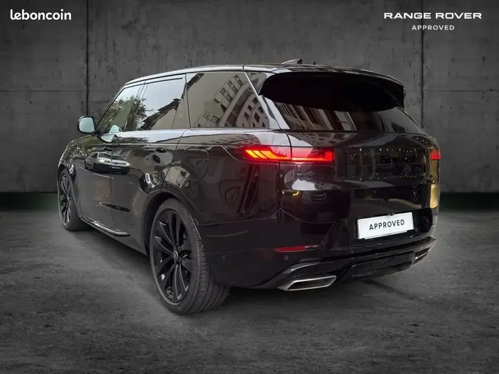 Land Rover Range Rover Sport 2024 photo 3