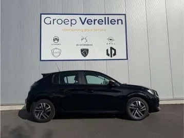 Peugeot 208 2023 photo 3
