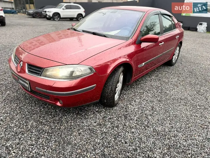 Renault Laguna 2005 photo 2