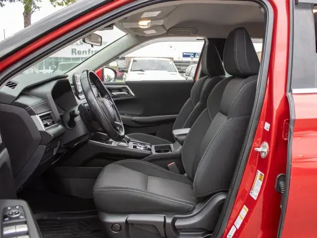 Mitsubishi Outlander 2022 photo 3