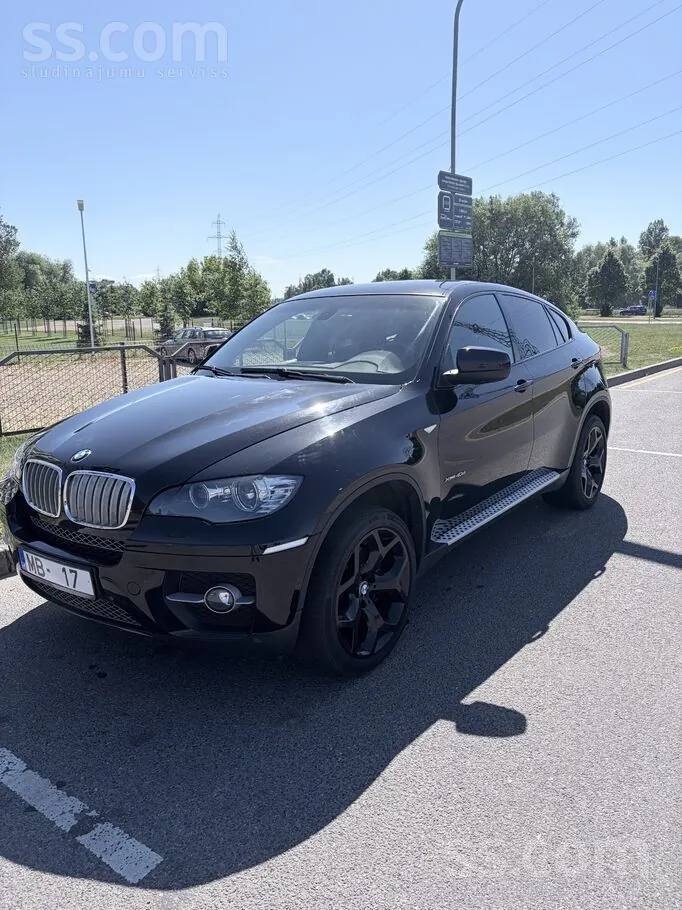 BMW X6