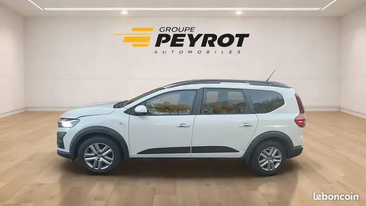 Dacia Jogger 2024 photo 2