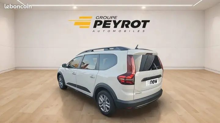 Dacia Jogger 2024 photo 3