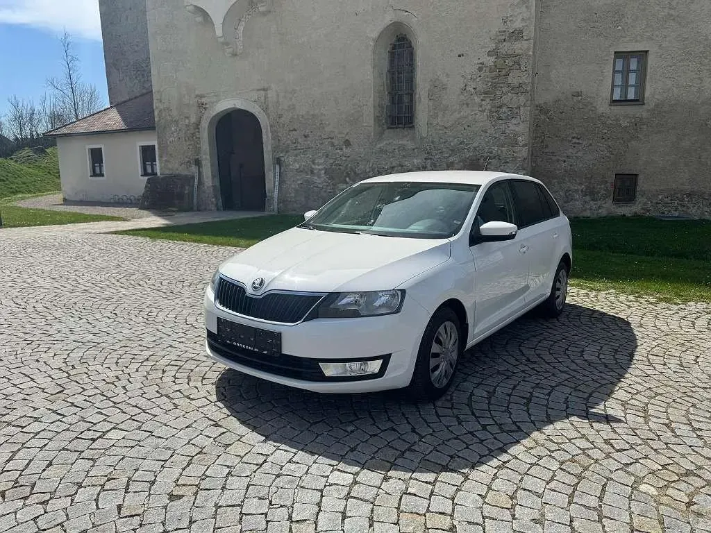 Skoda Rapid 2015 photo 3